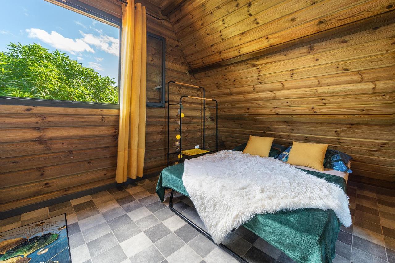 Charmant Chalet Avec Jacuzzi, L'Ile O Vert Сен-Філіпп Екстер'єр фото